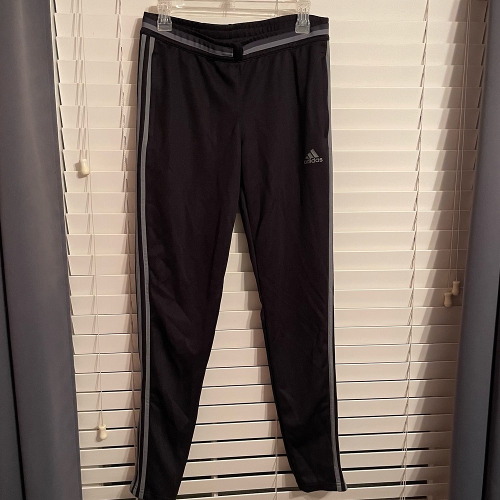 Adidas Men’s Pants Size Medium